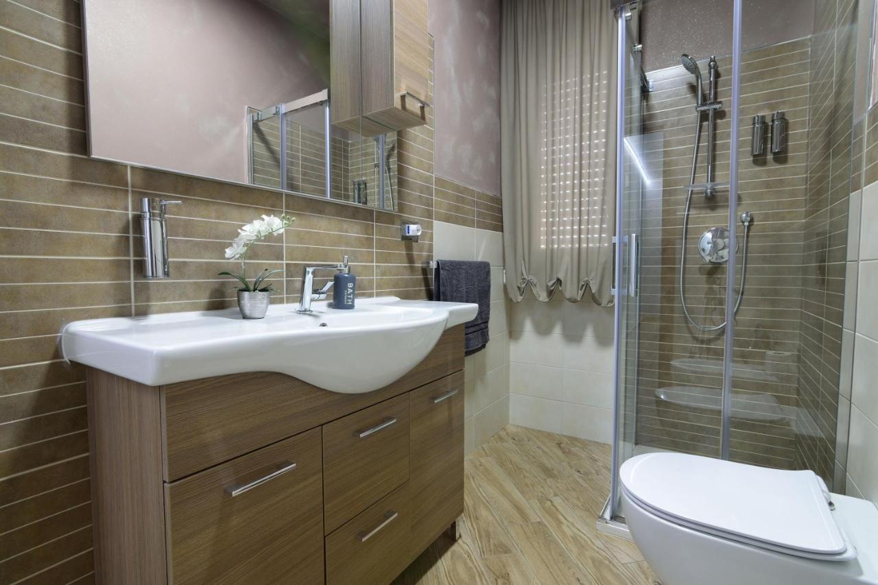 Luxury Garibaldi Apartment Alghero Exterior foto
